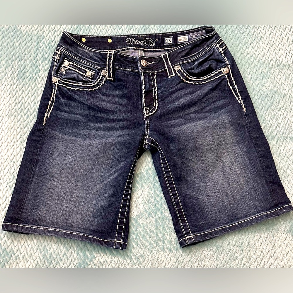 Miss Me Blue Jean Shorts with Decorative Stitching ✨